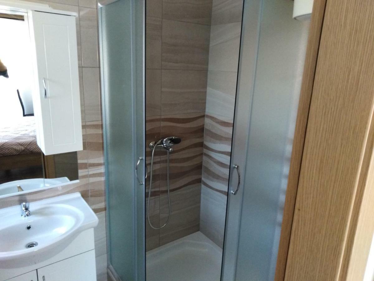 Apartments Nediljko & Mila Zadar Ngoại thất bức ảnh