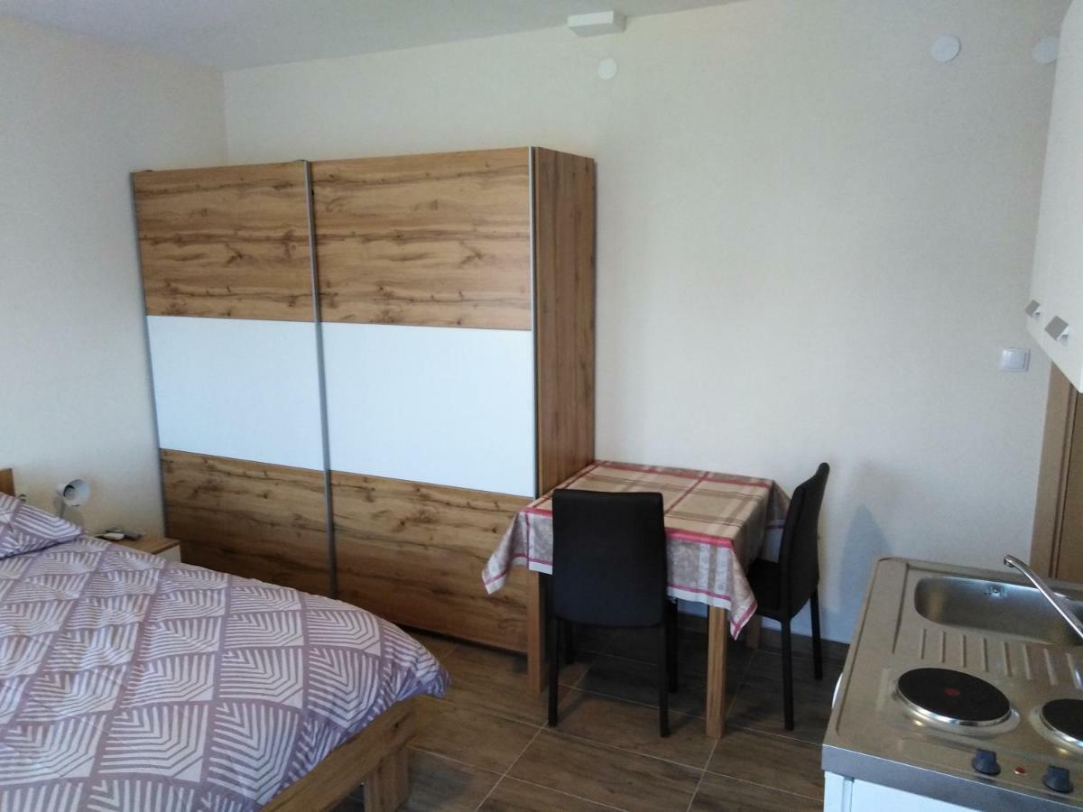 Apartments Nediljko & Mila Zadar Ngoại thất bức ảnh