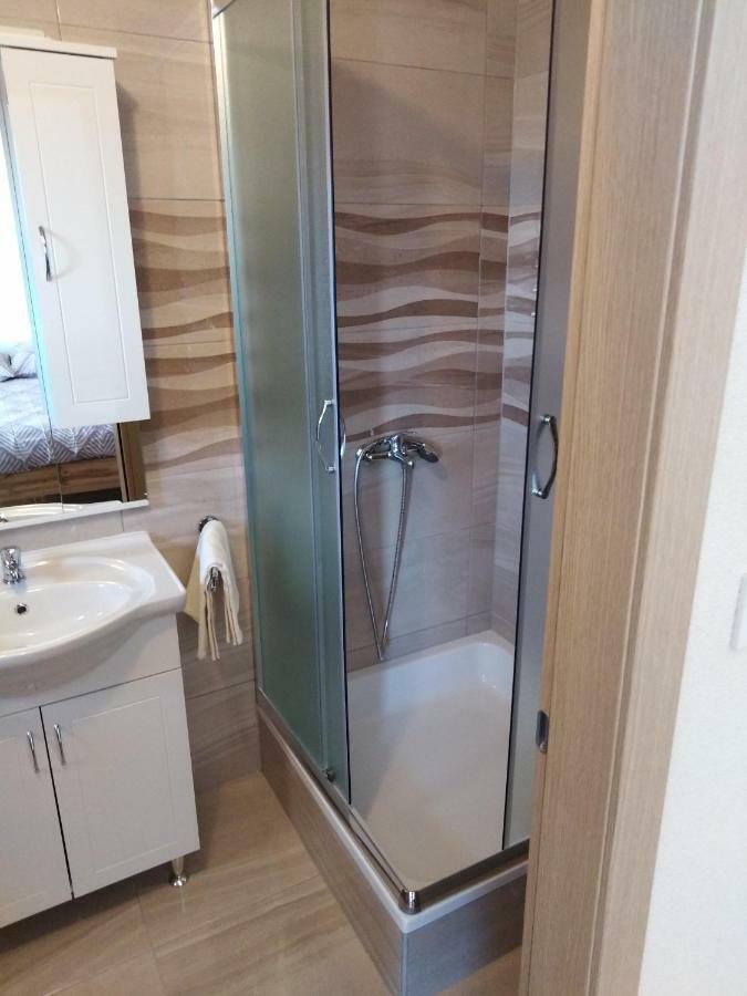 Apartments Nediljko & Mila Zadar Ngoại thất bức ảnh